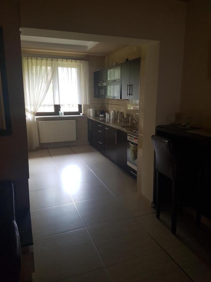 Villarenoma Nadarzyn Exteriér fotografie
