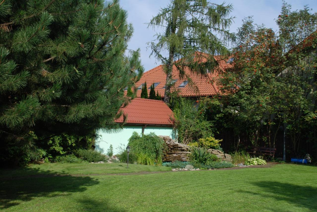 Villarenoma Nadarzyn Exteriér fotografie